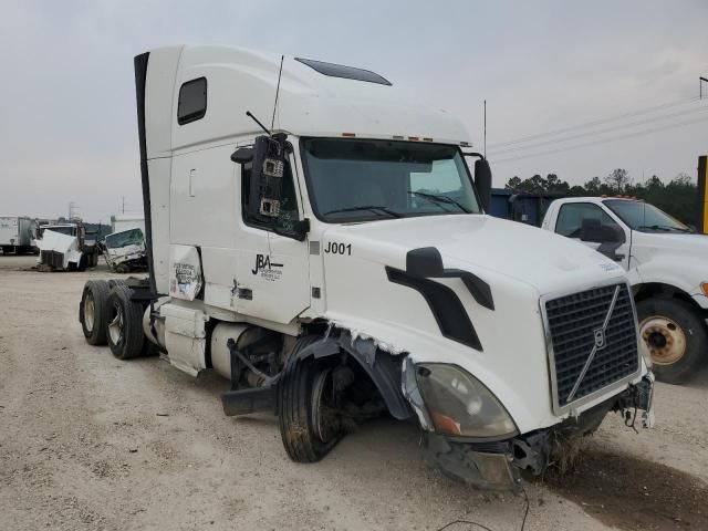 2012 Volvo VN VNL