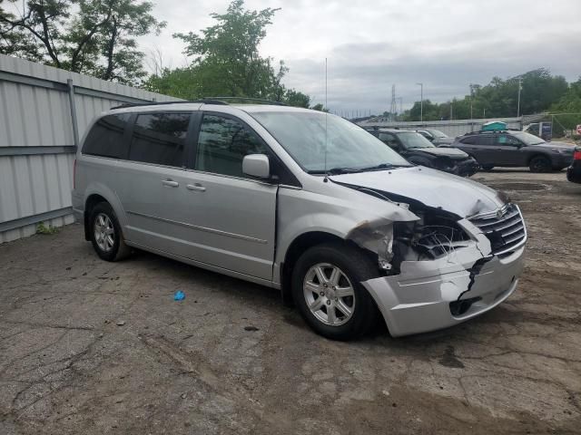 2009 Chrysler Town & Country Touring