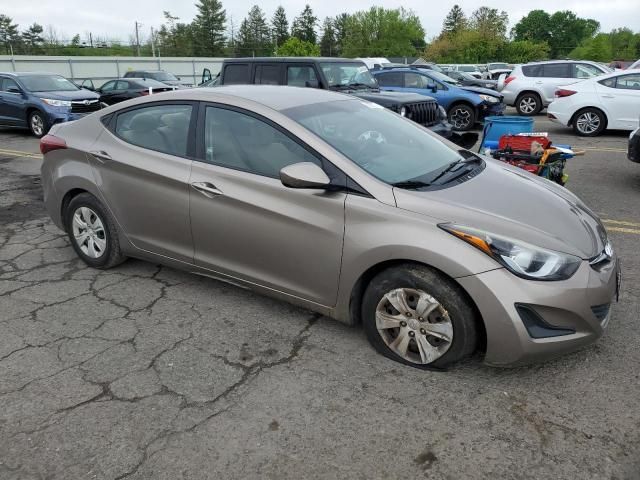 2016 Hyundai Elantra SE