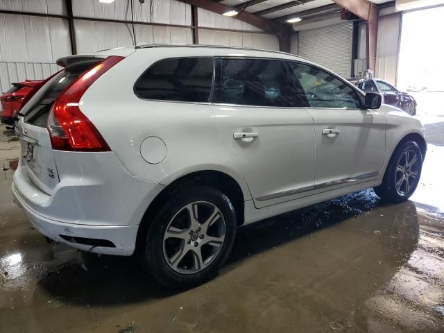 2015 Volvo XC60 T6 Platinum