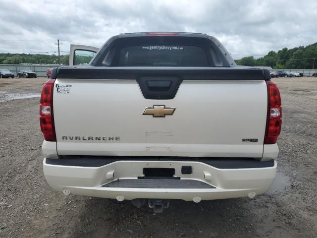 2011 Chevrolet Avalanche LTZ