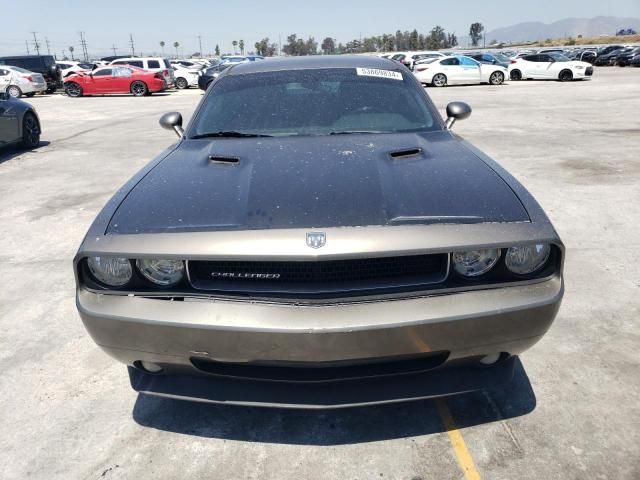 2010 Dodge Challenger SE