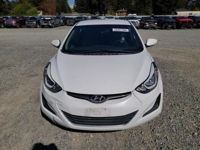 2016 Hyundai Elantra SE