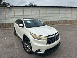 Salvage cars for sale at Grand Prairie, TX auction: 2015 Toyota Highlander XLE