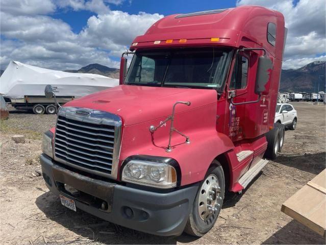 2003 Freightliner ST120 Detriot 60 13 Speed