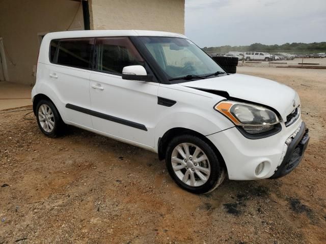 2013 KIA Soul +