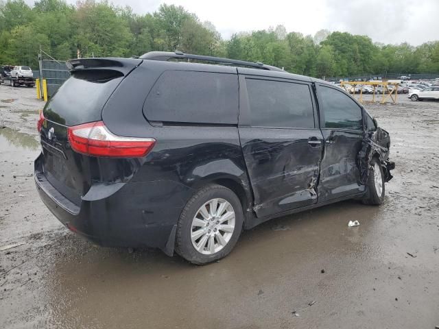 2015 Toyota Sienna XLE