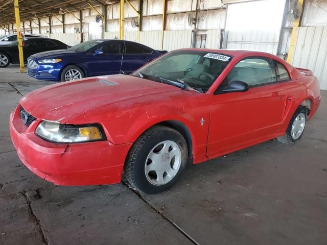 2000 Ford Mustang