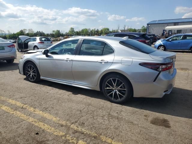 2021 Toyota Camry SE