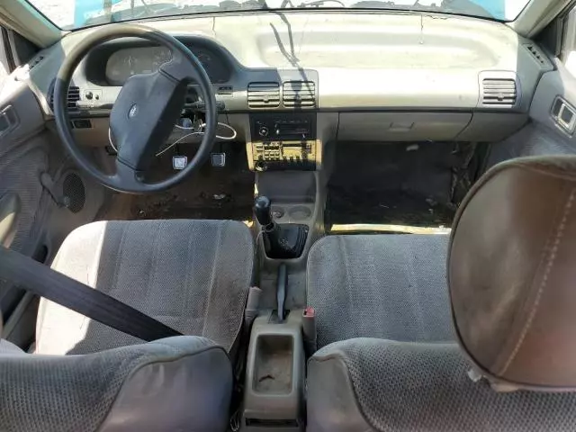 1995 Ford Escort LX