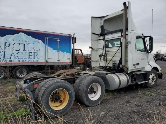 2021 Volvo VN VNL