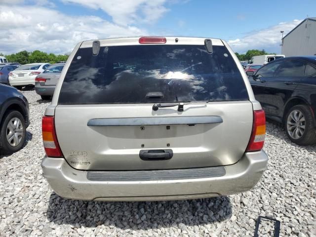 2004 Jeep Grand Cherokee Laredo