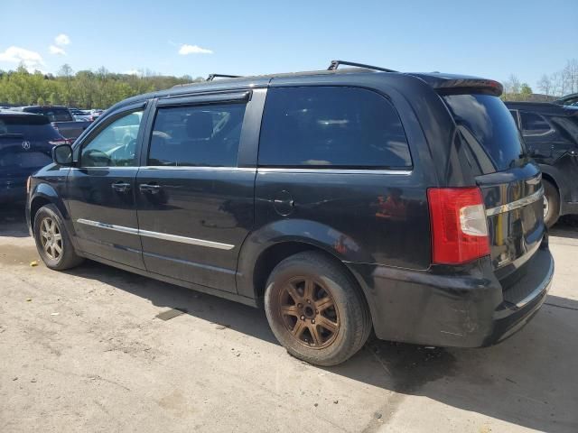 2012 Chrysler Town & Country Touring