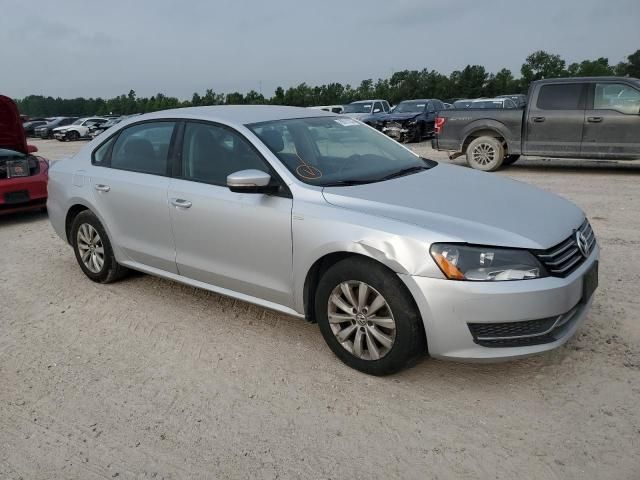 2015 Volkswagen Passat S