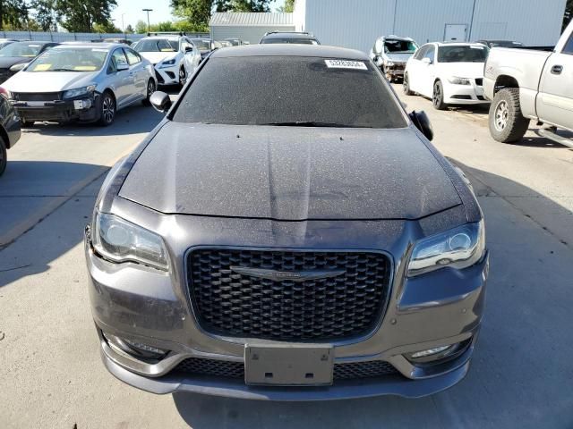 2022 Chrysler 300 Touring L