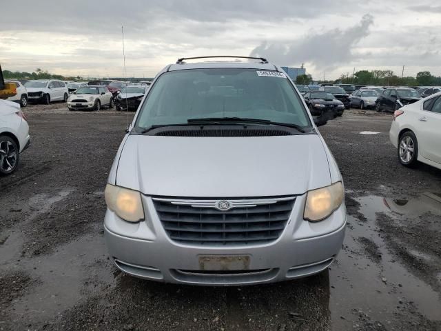 2007 Chrysler Town & Country Touring