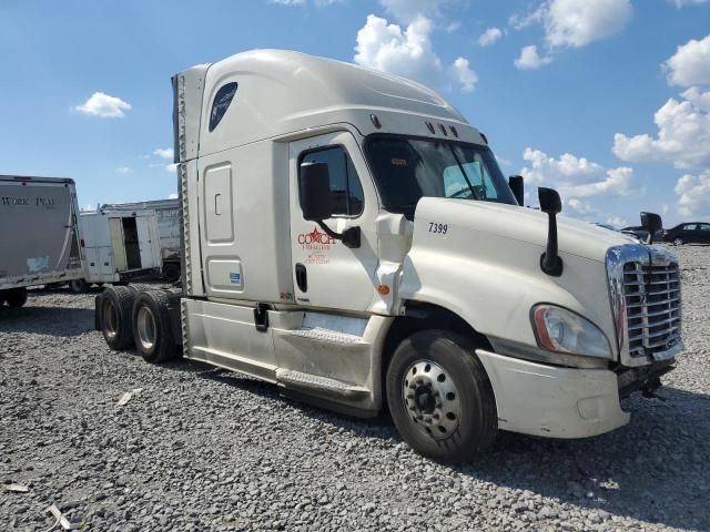 2016 Freightliner Cascadia 125