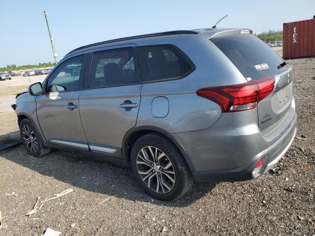 2016 Mitsubishi Outlander SE