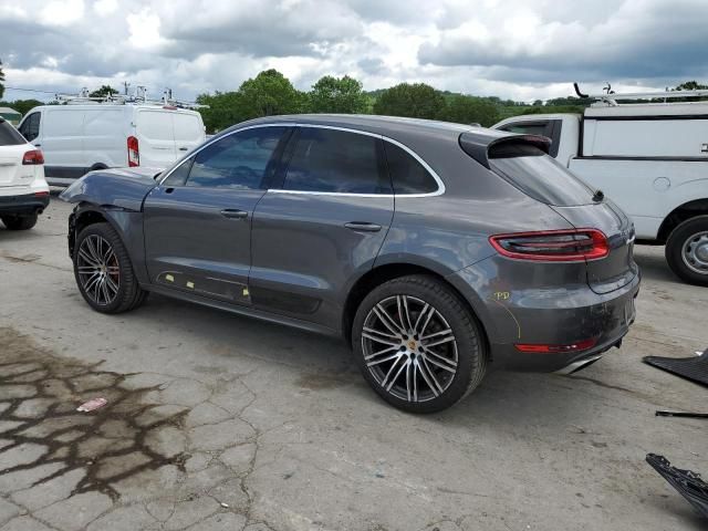 2016 Porsche Macan Turbo