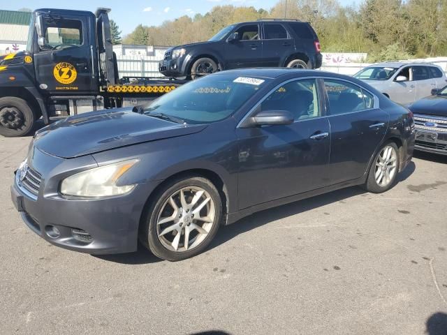 2010 Nissan Maxima S