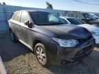 2014 Mitsubishi Outlander ES