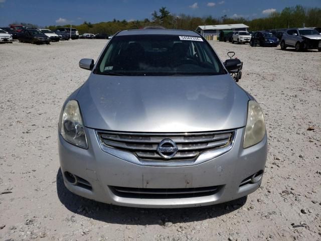 2010 Nissan Altima Base