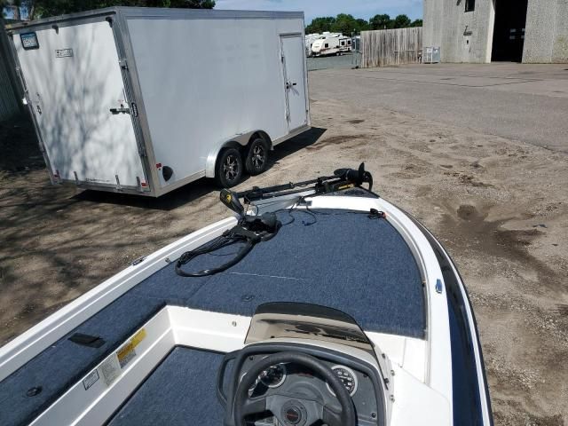 1997 Skeeter Boat