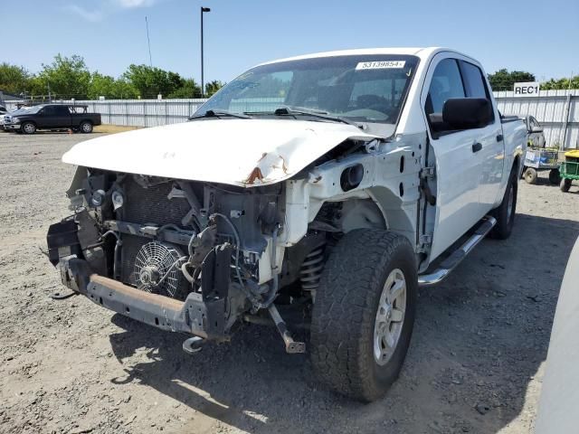 2004 Nissan Titan XE