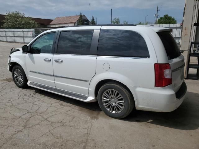 2014 Chrysler Town & Country Touring L