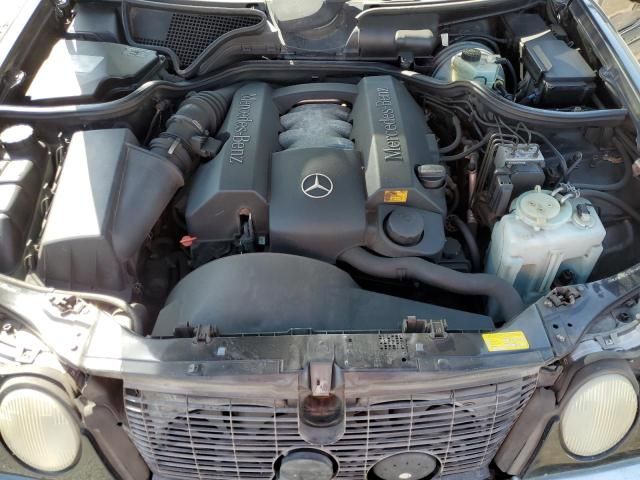 1998 Mercedes-Benz E 320