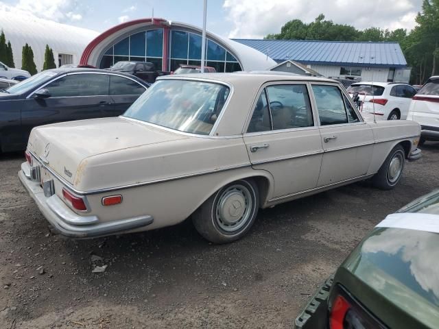 1969 Mercedes-Benz 280 SE