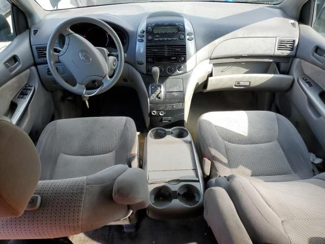 2008 Toyota Sienna CE