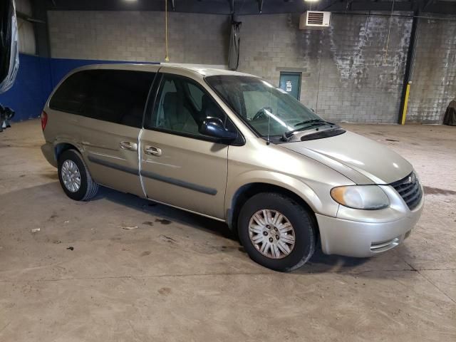 2005 Chrysler Town & Country