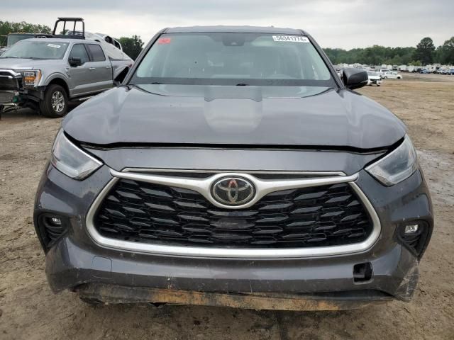 2021 Toyota Highlander L