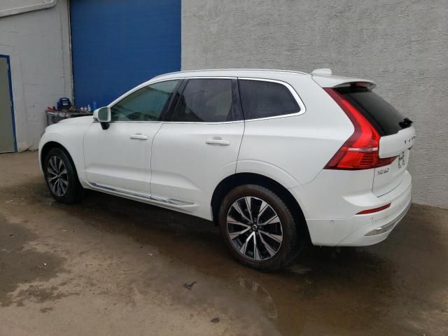 2023 Volvo XC60 Plus