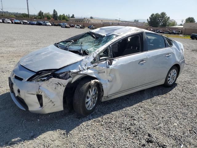 2014 Toyota Prius PLUG-IN