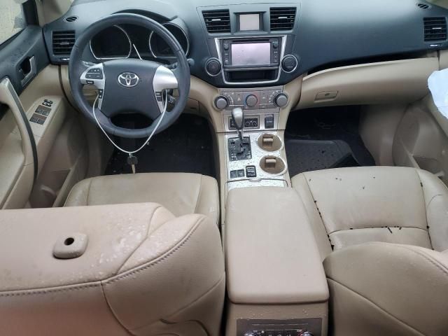 2013 Toyota Highlander Base