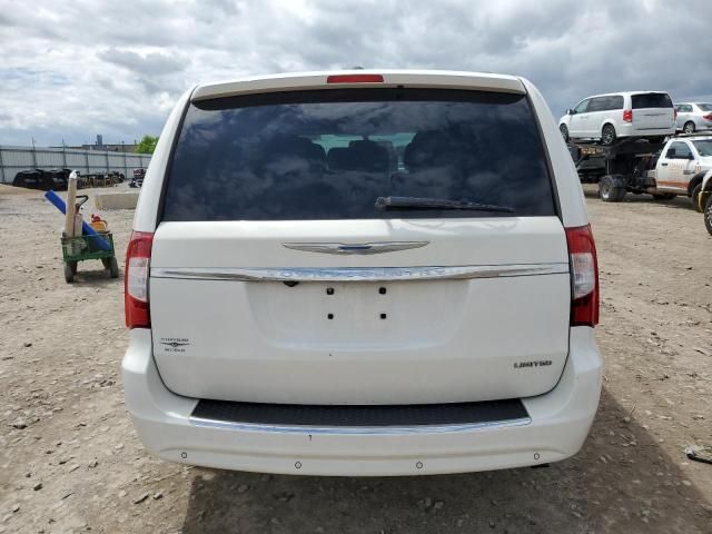 2012 Chrysler Town & Country Limited