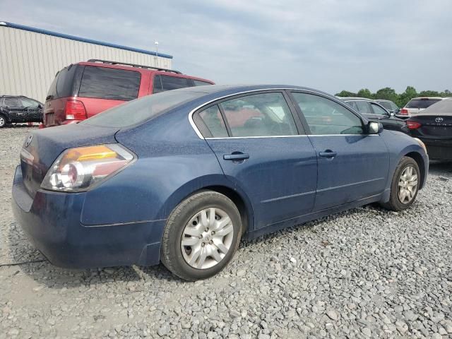 2011 Nissan Altima Base