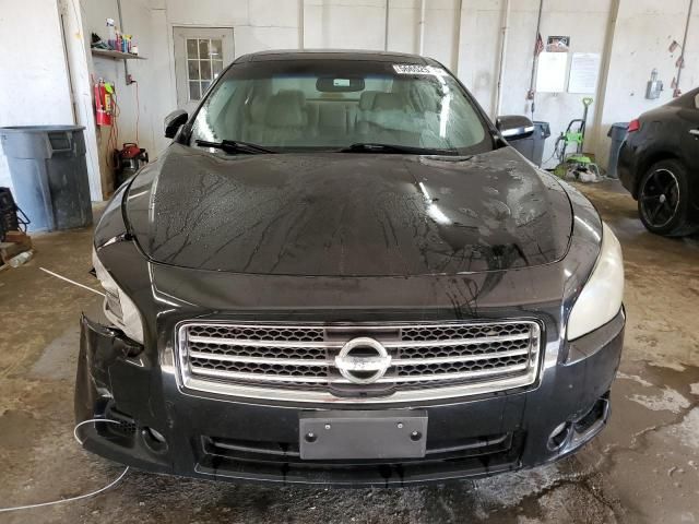 2010 Nissan Maxima S