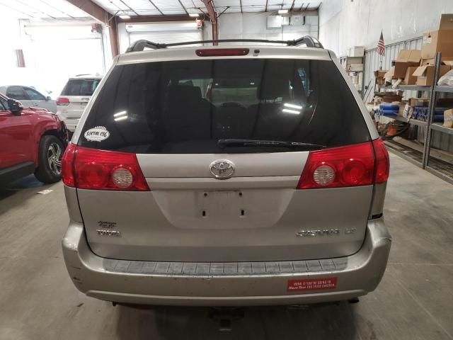 2006 Toyota Sienna CE