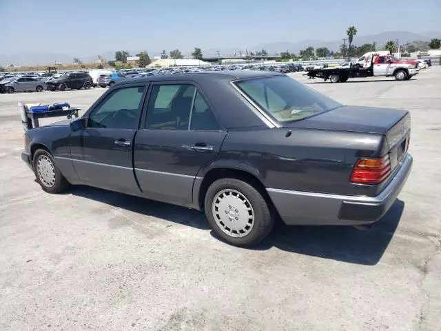 1993 Mercedes-Benz 300 E