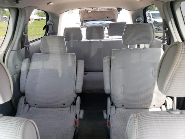 2004 Nissan Quest S