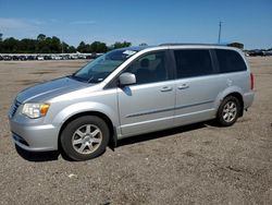 Chrysler Vehiculos salvage en venta: 2011 Chrysler Town & Country Touring