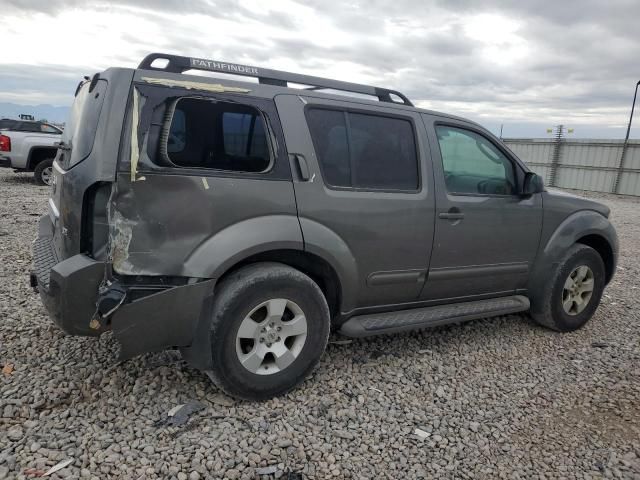 2006 Nissan Pathfinder LE