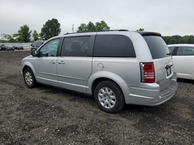 2010 Chrysler Town & Country LX