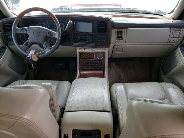 2003 Cadillac Escalade Luxury