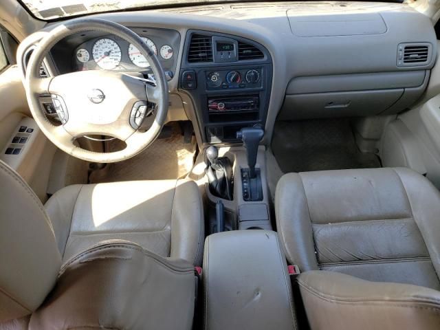 2002 Nissan Pathfinder LE