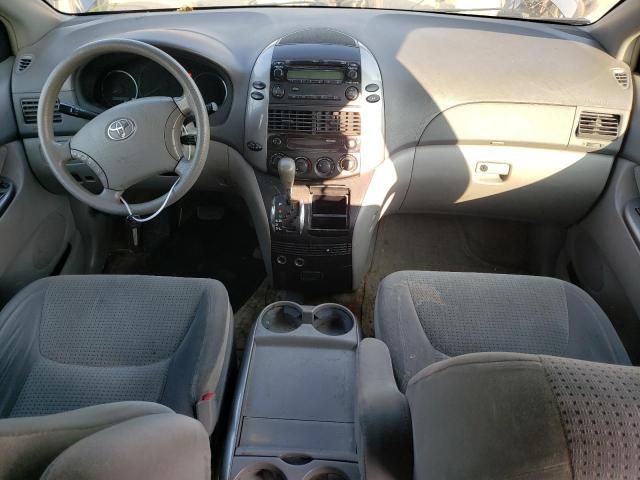 2006 Toyota Sienna CE