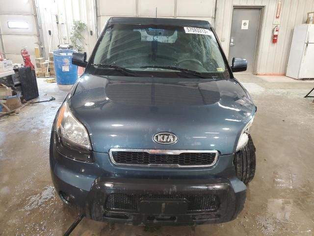 2011 KIA Soul +